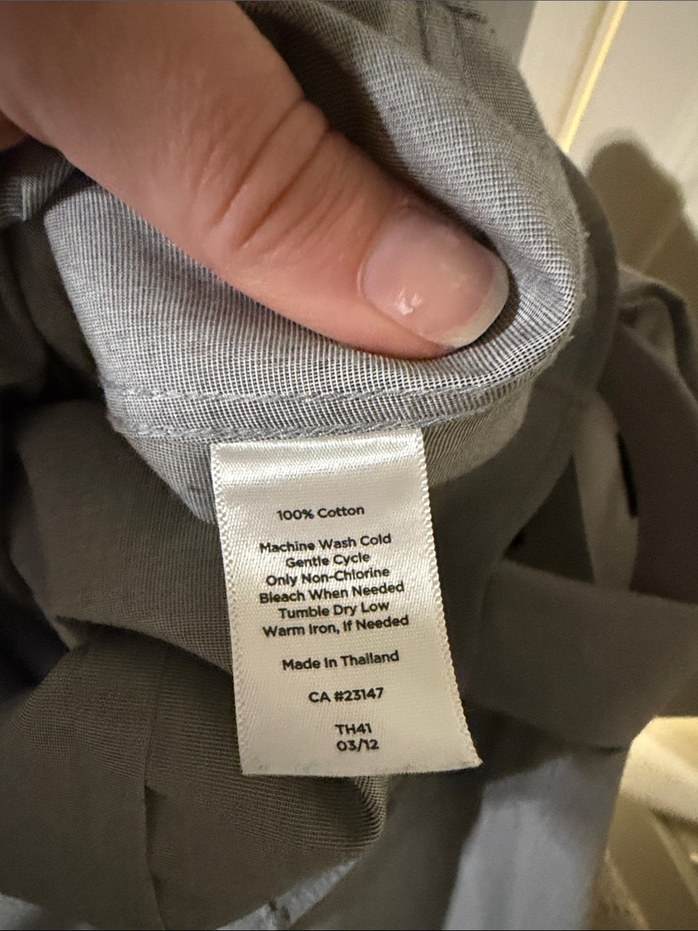 Talbots Wrinkle Resistant Button Shirt - Picture 4 of 4